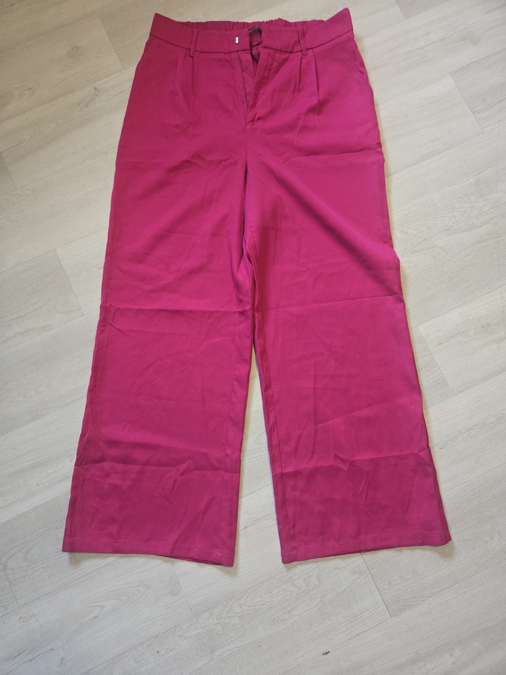 Lulumari Hot Pink Wide-Leg Trousers